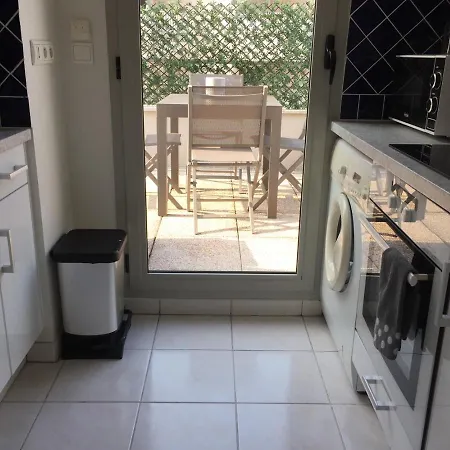 Le Ponteil Apartament