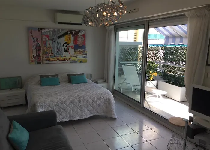 Le Ponteil * Antibes