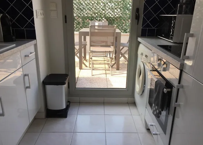 Le Ponteil Apartment